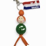 Handgeschilderd Gelukspoppetje Meisje of Jongen - Nijmeegse 4Daagse editie